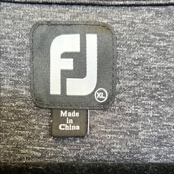 FootJoy Two-Tone Pullover - Picture 2 of 3
